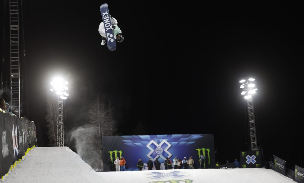 Yuto Totsuka during Mens Snowboard SuperPipe Final at 2025 X Games Aspen at Buttermilk in Aspen, CO. ©Trevor Brown, Jr./X Games